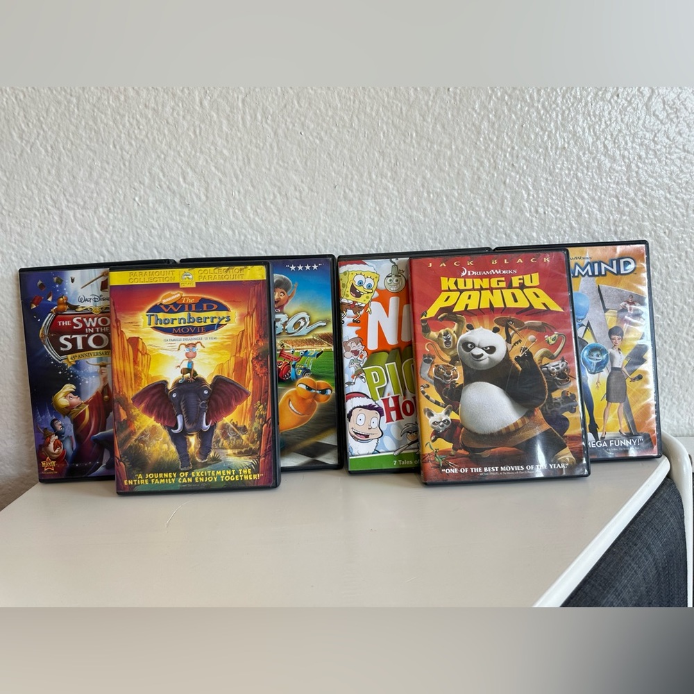 Lot of 6 Children's DVDs - Disney, Nickelodeon and more....